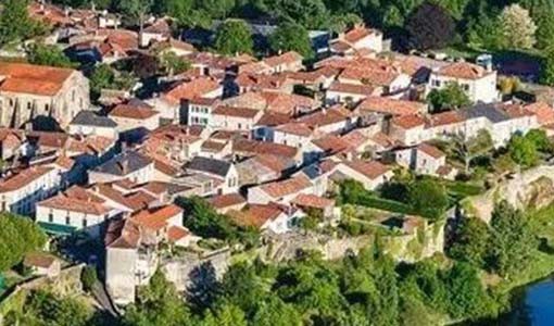 丰都回乡建别墅为什么一定要选专业乡墅公司